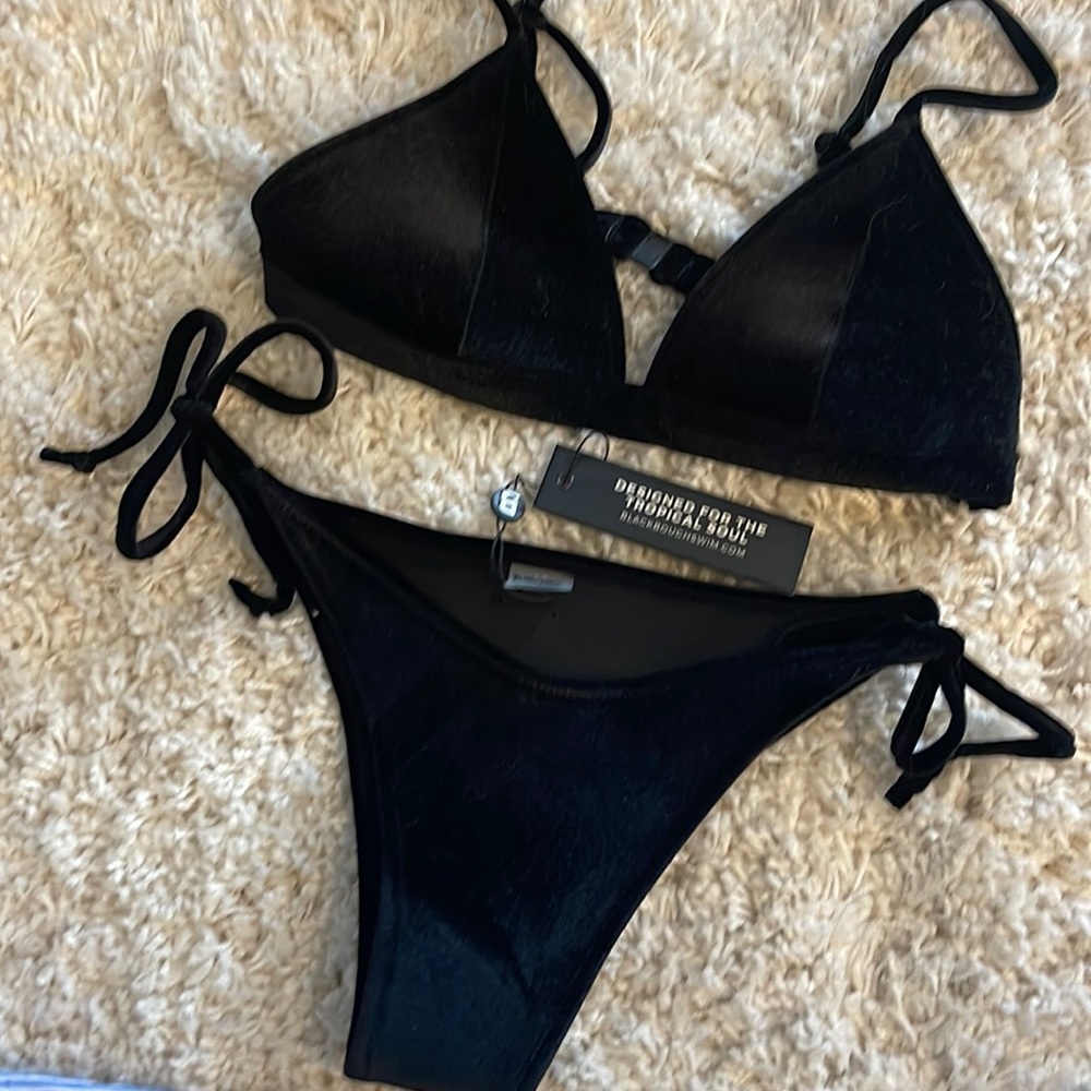 FINAL SALE! 🛒💥 BLACKBOUGH Black velvet bikini M